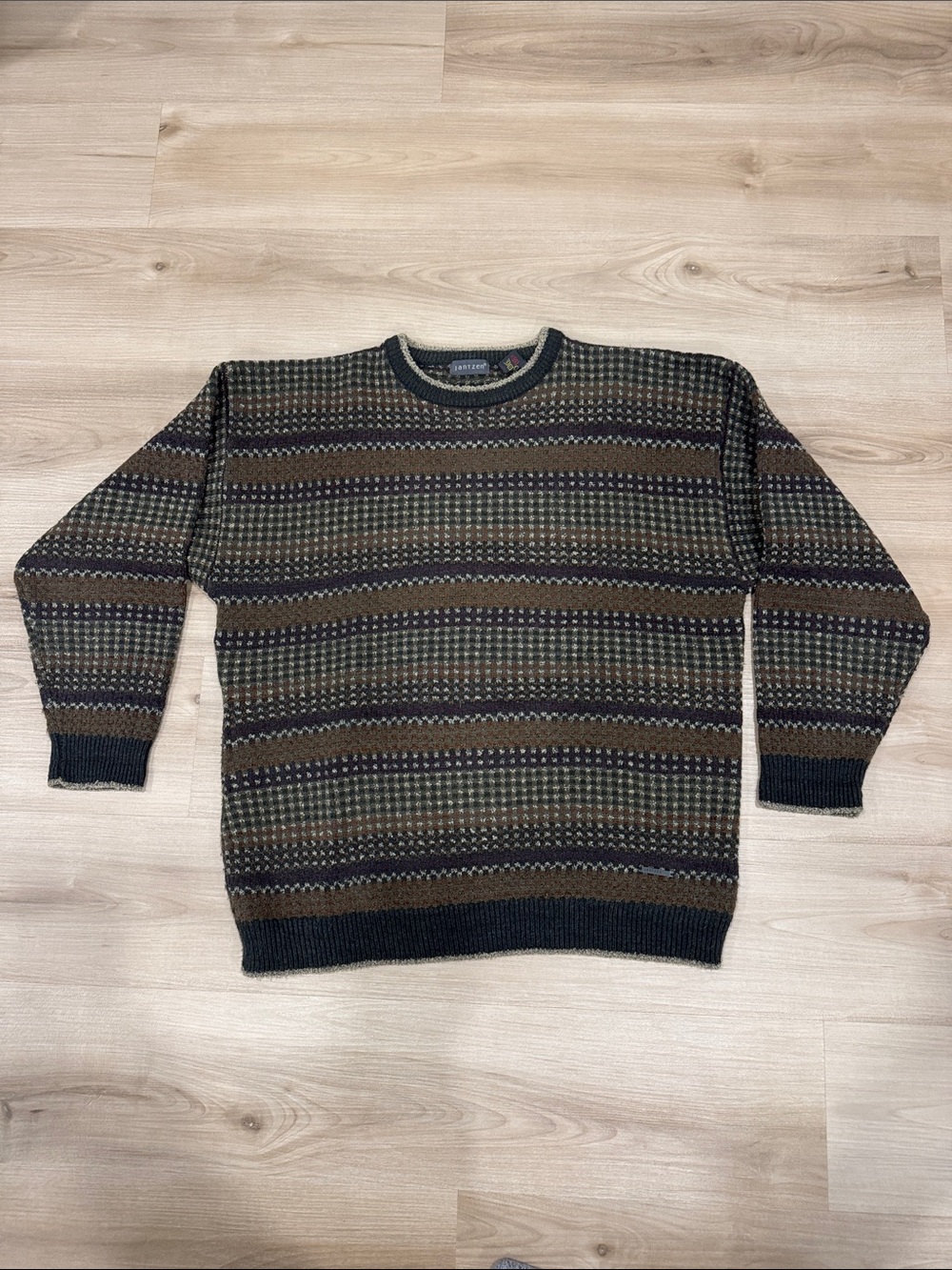Men’s XL Jantzen Classic Crewneck Patterned Sweater - Brown/Green/Purple